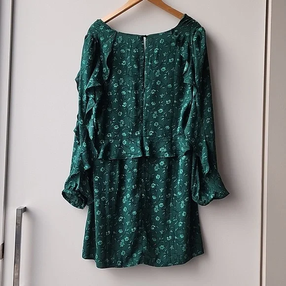 Forest Lily Ruffle Floral Pattern Dress - Picture 7 of 10